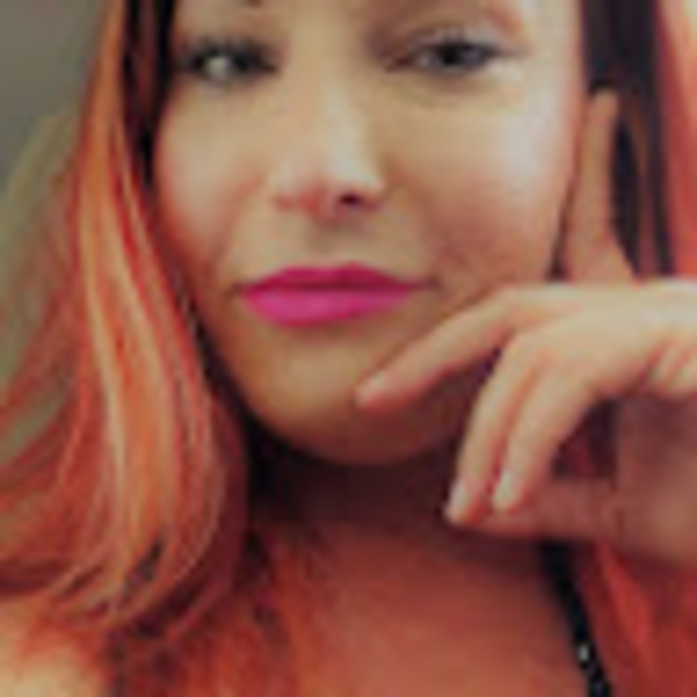 Meet your Posher, Sunny dee